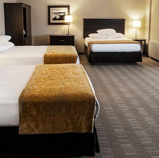 Skyline Hotel &amp; Waterpark