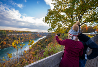 Must-See Spots for Spectacular Fall Colours in Niagara Falls